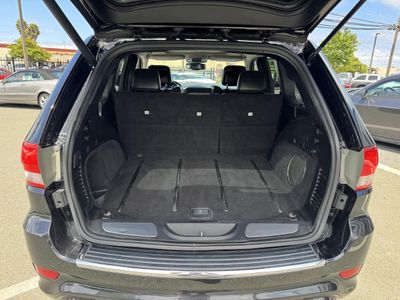 2012 Jeep Grand Cherokee — photo 21 view