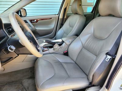 2007 Volvo XC70 — photo 15 view