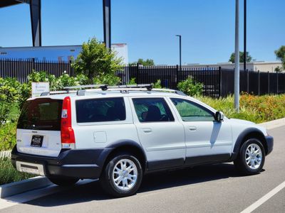 2007 Volvo XC70 — photo 9 view