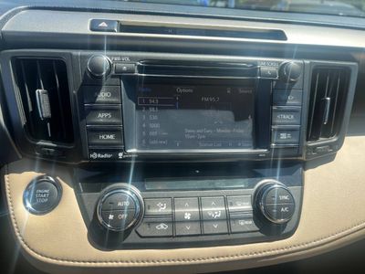 2014 Toyota RAV4 - Photo 12