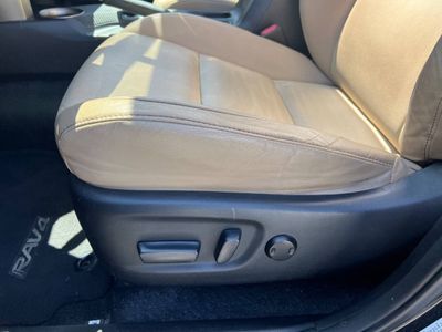 2014 Toyota RAV4 - Photo 26