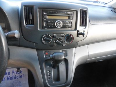 2017 Nissan NV200 — photo 21 view