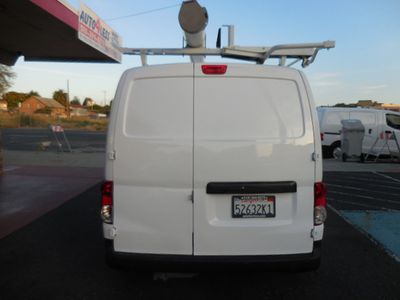 2017 Nissan NV200 — interior view