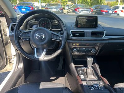 2017 Mazda MAZDA3 - Photo 21