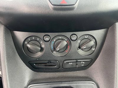 2016 Ford Transit-Connect - Photo 12