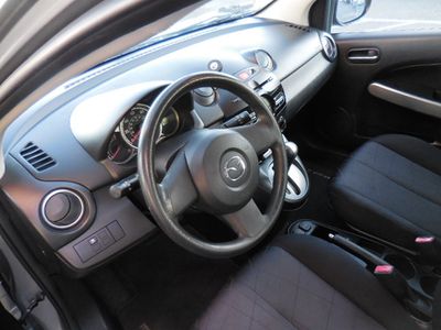 2013 Mazda MAZDA2 - Photo 16