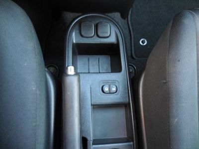 2013 Mazda MAZDA2 - Photo 20