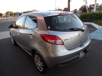 2013 Mazda MAZDA2 - Photo 5