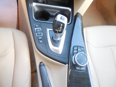 2015 BMW 3 Series — photo 22 view