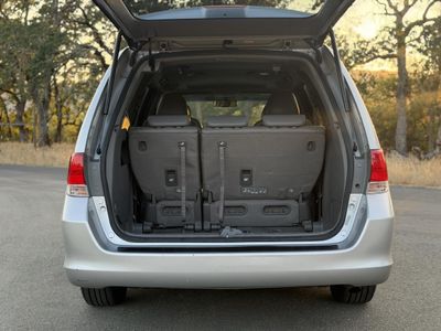 2010 Honda Odyssey — photo 12 view