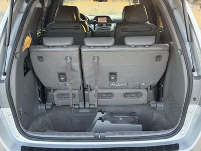 2010 Honda Odyssey — photo 13 view