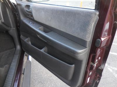 2004 Dodge Dakota — photo 12 view