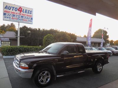 2004 Dodge Dakota — engine compartment view