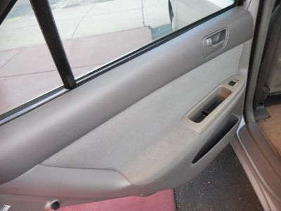 2003 Toyota Camry — photo 13 view