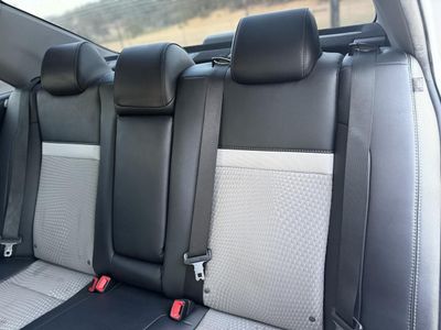2014 Toyota Camry — photo 13 view