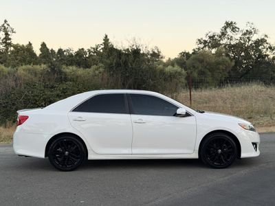 2014 Toyota Camry — detail view