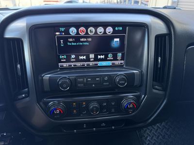 2018 Chevrolet Silverado 1500 — photo 21 view