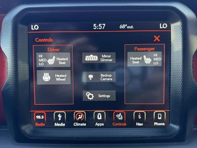 2018 Jeep Wrangler — photo 23 view