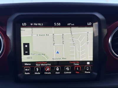 2018 Jeep Wrangler — photo 24 view