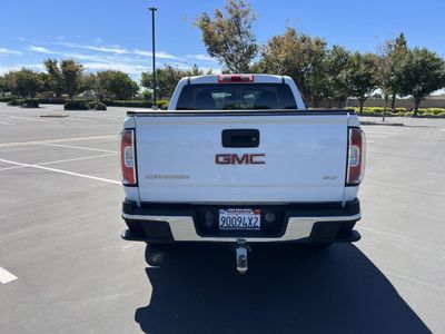 2015 GMC Canyon — engine compartment view