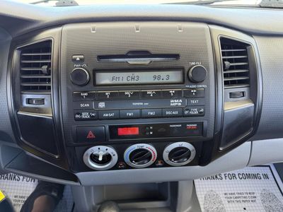 2009 Toyota Tacoma — photo 16 view