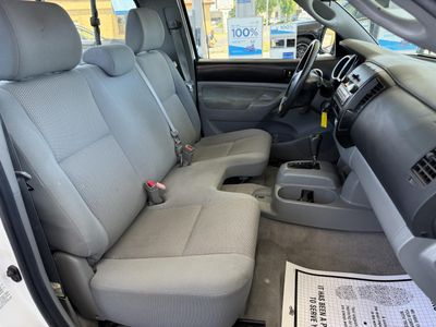 2009 Toyota Tacoma — photo 14 view
