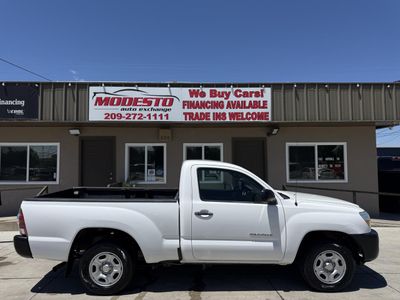 2009 Toyota Tacoma — side profile view