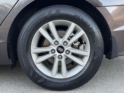 2015 Hyundai Sonata — photo 10 view