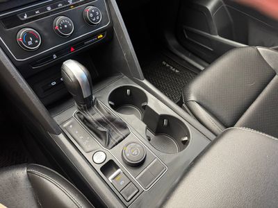 2022 Volkswagen Atlas — photo 16 view