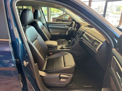 2022 Volkswagen Atlas — photo 20 view