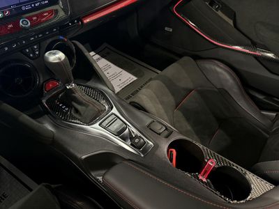2022 Chevrolet Camaro — photo 21 view