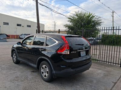 2014 Honda CR-V — engine compartment view