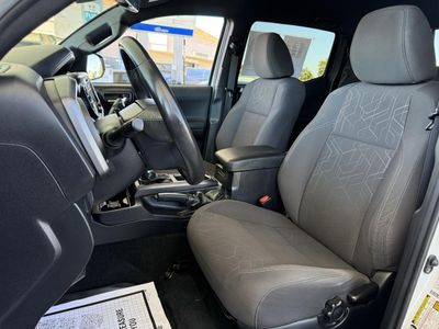 2018 Toyota Tacoma Double Cab — photo 15 view