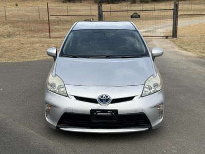 2015 Toyota Prius — side profile view