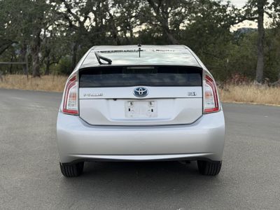 2015 Toyota Prius — engine compartment view