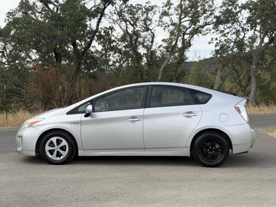 2015 Toyota Prius — photo 8 view