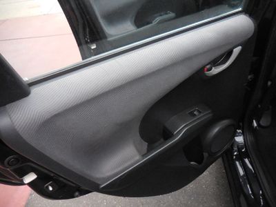 2013 Honda Fit — photo 15 view
