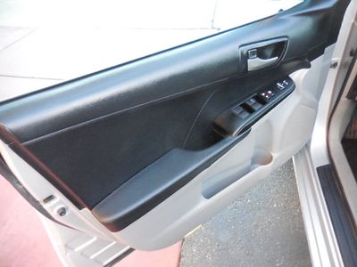 2012 Toyota Camry — photo 16 view