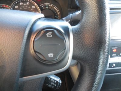 2012 Toyota Camry — photo 19 view