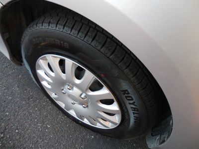 2012 Toyota Camry — photo 27 view