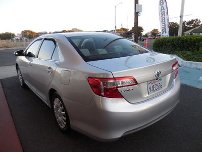 2012 Toyota Camry — detail view