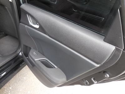 2016 Honda Civic — photo 12 view