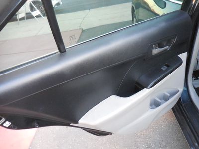 2013 Toyota Camry — photo 16 view