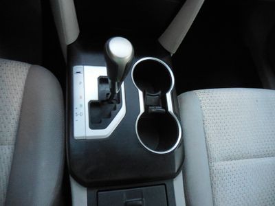 2013 Toyota Camry — photo 23 view