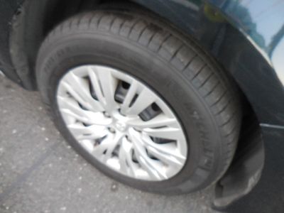 2013 Toyota Camry — photo 28 view