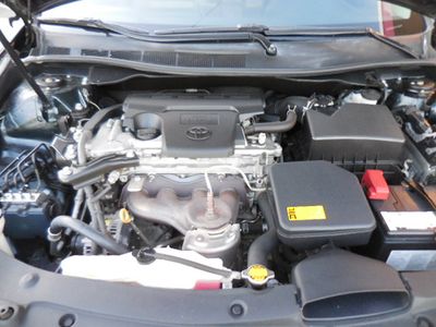 2013 Toyota Camry — photo 32 view