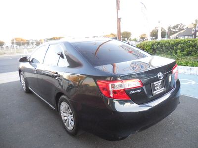 2013 Toyota Camry — detail view
