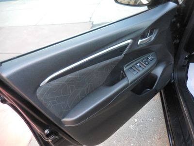 2016 Honda Fit — photo 18 view