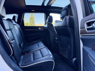 2014 Jeep Grand Cherokee — photo 18 view