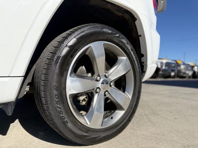 2014 Jeep Grand Cherokee — photo 11 view
